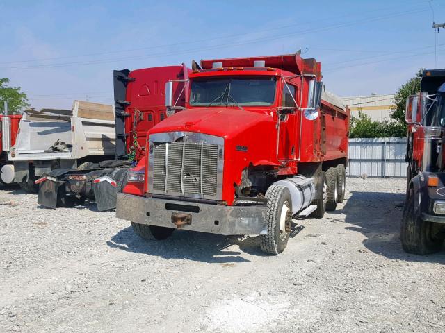 1NKDLU0X68J213388 - 2008 KENWORTH CONSTRUCTI RED photo 2