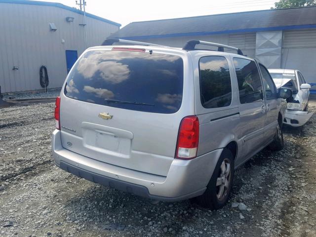 1GNDV33178D202466 - 2008 CHEVROLET UPLANDER L 银色 照片 4