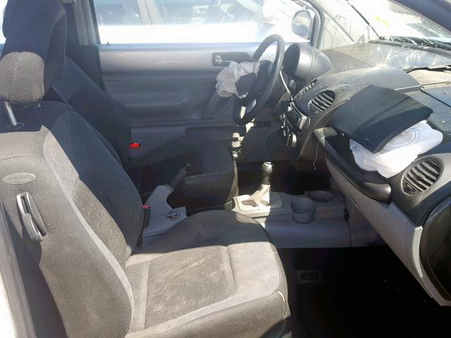 3VWCK21C11M421216 - 2001 VOLKSWAGEN NEW BEETLE 银色 照片 5