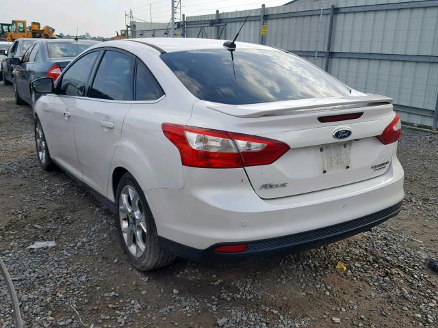 1FADP3J29EL439935 - 2014 FORD FOCUS TITA WHITE photo 3