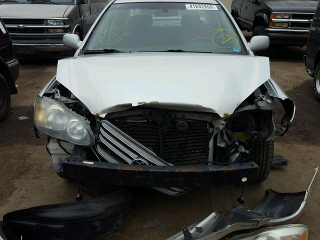 1NXBR32E34Z253929 - 2004 TOYOTA COROLLA S SILVER photo 9