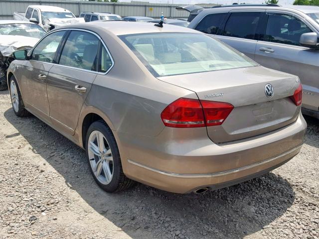 1VWBV7A3XFC062909 - 2015 VOLKSWAGEN PASSAT SE TAN photo 3