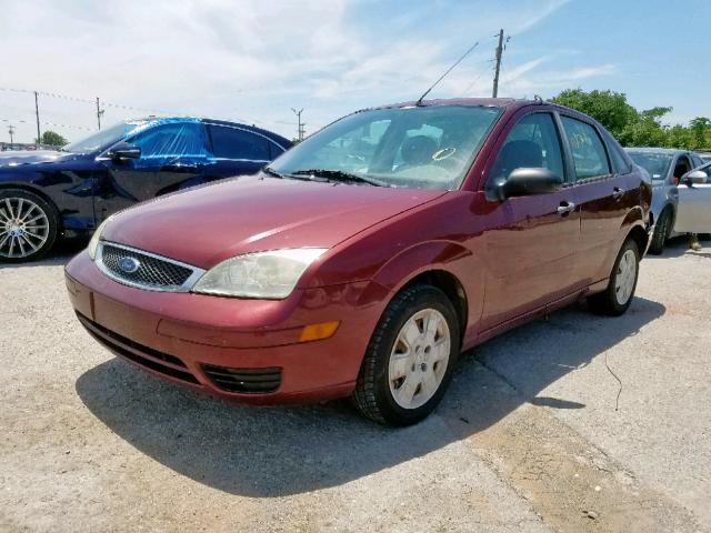 1FAFP34N87W186137 - 2007 FORD FOCUS ZX4 MAROON photo 2