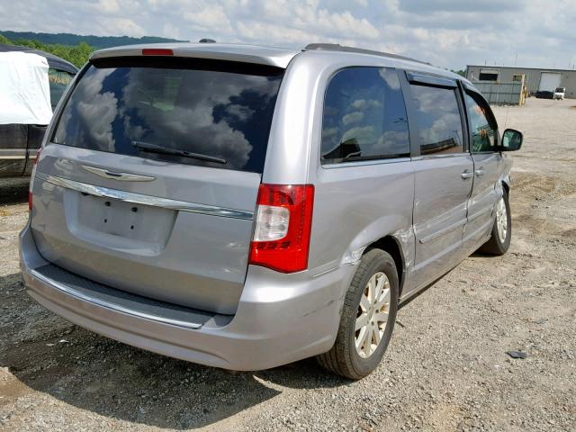 2C4RC1BG6DR712006 - 2013 CHRYSLER TOWN & COU SILVER photo 4