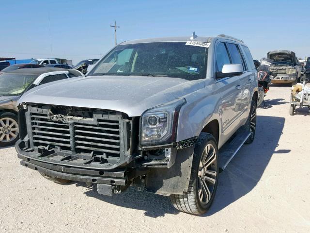 1GKS2CKJ6JR117562 - 2018 GMC YUKON DENA SILVER photo 2