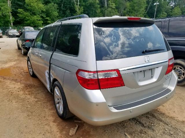 5FNRL38835B097715 - 2005 HONDA ODYSSEY TO SILVER photo 3