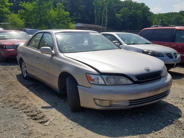 JT8BF28G3W5045576 - 1998 LEXUS ES 300 BEIGE photo 1