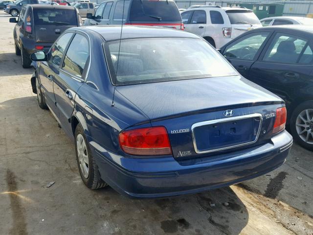 KMHWF25S92A541569 - 2002 HYUNDAI SONATA GL BLUE photo 3