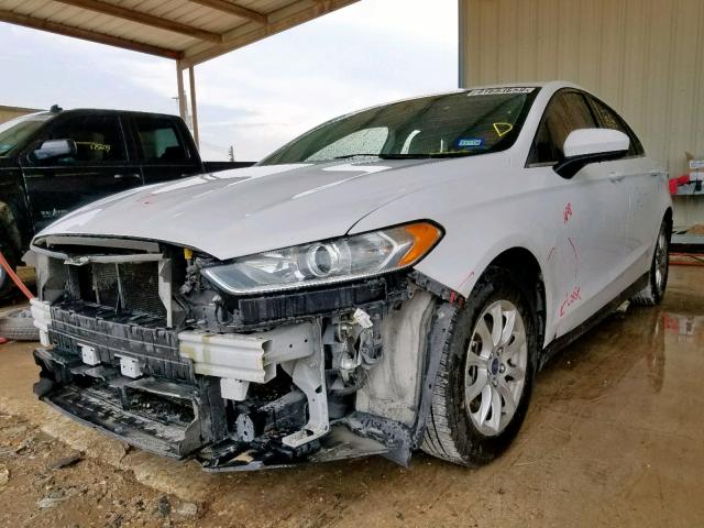 3FA6P0G75FR150791 - 2015 FORD FUSION S WHITE photo 2