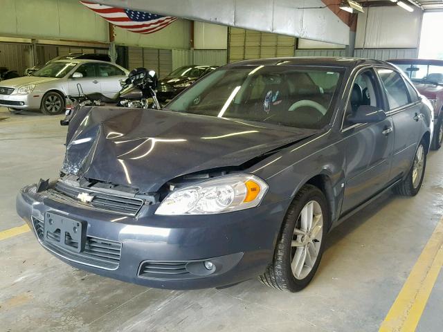 2G1WU583781223428 - 2008 CHEVROLET IMPALA LTZ GRAY photo 2