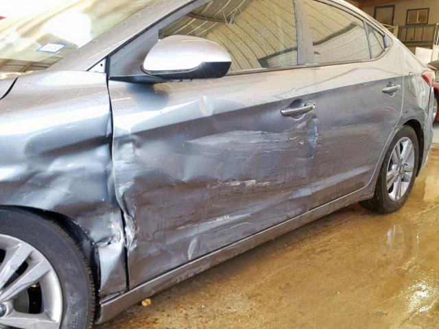 KMHD84LF7JU628791 - 2018 HYUNDAI ELANTRA SE SILVER photo 9