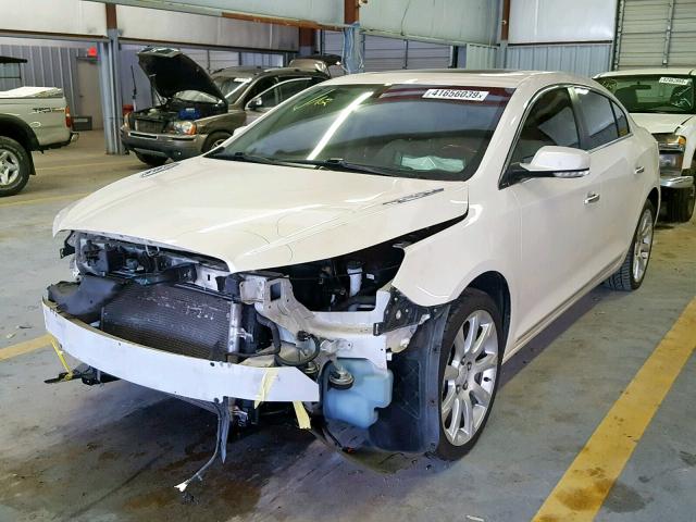 1G4GJ5G30DF215563 - 2013 BUICK LACROSSE T WHITE photo 2