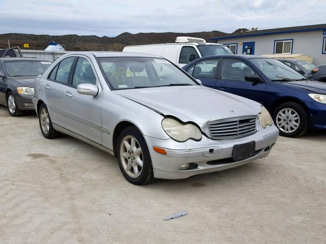 WDBRF61J04F534651 - 2004 MERCEDES-BENZ C 240 SILVER photo 1