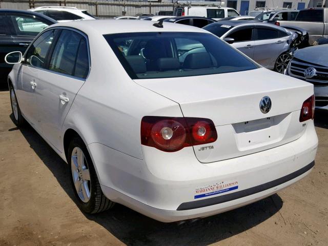 3VWRL71K99M061569 - 2009 VOLKSWAGEN JETTA TDI WHITE photo 3