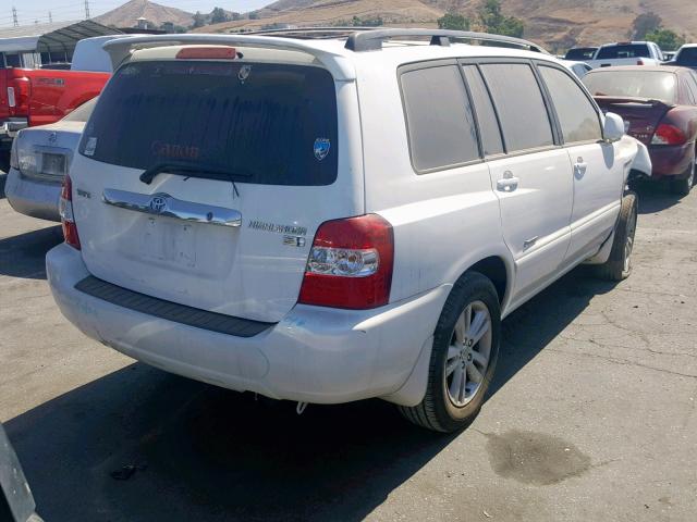 JTEDW21A570020480 - 2007 TOYOTA HIGHLANDER WHITE photo 4