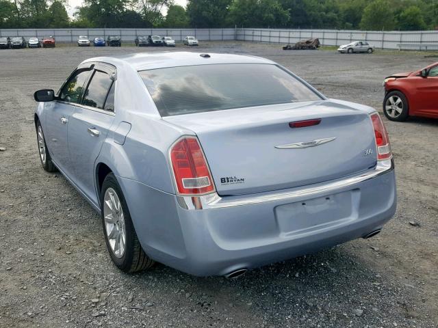 2C3CCACG0CH165926 - 2012 CHRYSLER 300 LIMITE BLUE photo 3