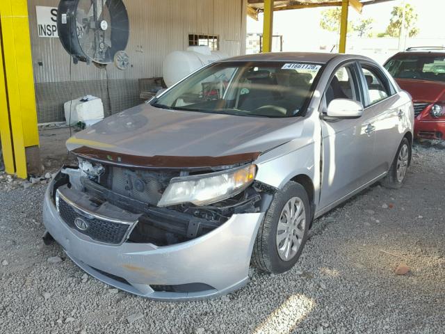 KNAFU4A27C5605692 - 2012 KIA FORTE EX SILVER photo 2