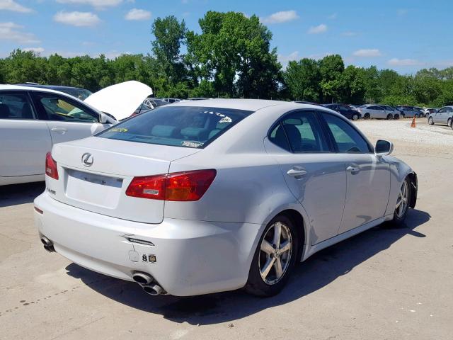 JTHBK262562002023 - 2006 LEXUS IS 250 WHITE photo 4