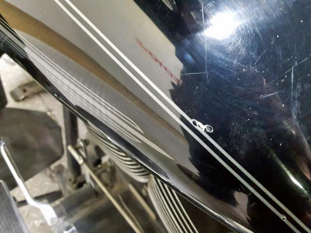 1HD1FC4188Y692561 - 2008 HARLEY-DAVIDSON FLHTCUI BLACK photo 19