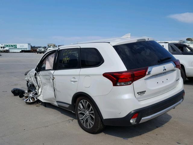 JA4AD2A36JZ004011 - 2018 MITSUBISHI OUTLANDER WHITE photo 3