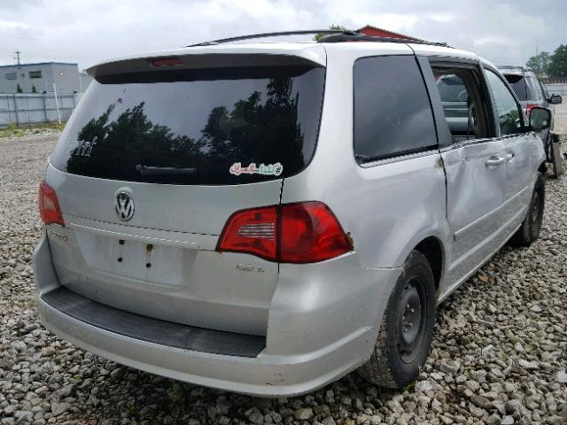 2V8HW34X29R597444 - 2009 VOLKSWAGEN ROUTAN SE SILVER photo 4