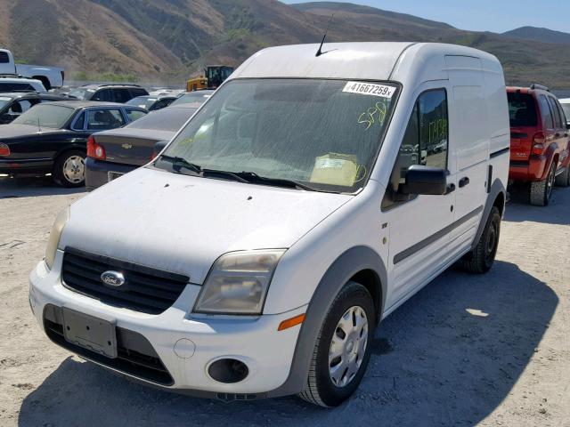 NM0LS7DN9BT062257 - 2011 FORD TRANSIT CO WHITE photo 2