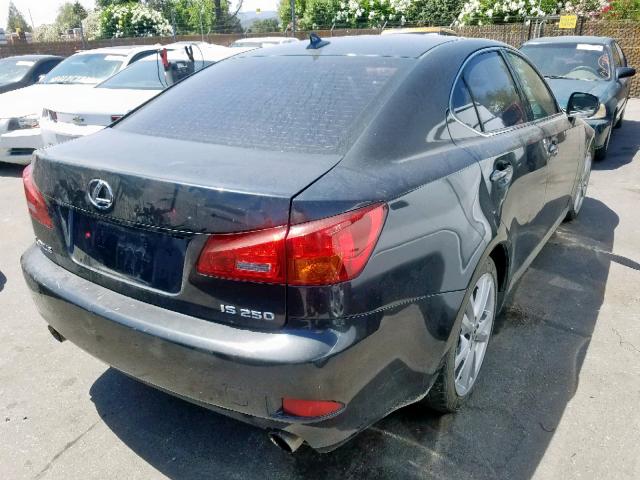 JTHBK262975038295 - 2007 LEXUS IS 250 CHARCOAL photo 4