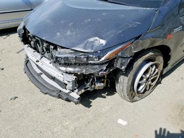 JTDKARFPXH3040823 - 2017 TOYOTA PRIUS PRIM 灰色 照片 9