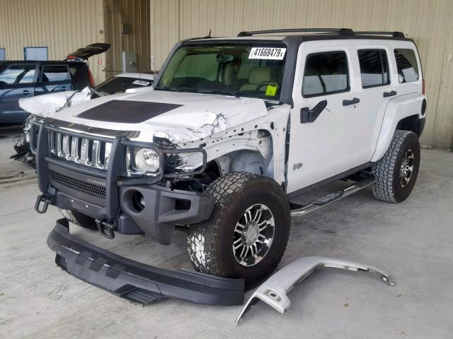 5GTDN13E678246636 - 2007 HUMMER H3 WHITE photo 2