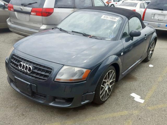 TRUUF28N541013019 - 2004 AUDI TT 3.2 BLUE photo 2