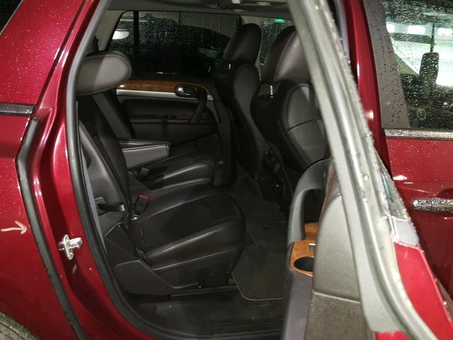 5GAKVCED6BJ228302 - 2011 BUICK ENCLAVE CX RED photo 6