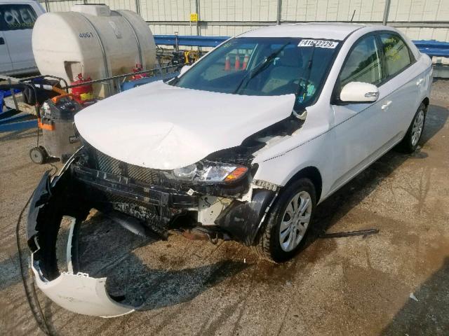 KNAFU4A28A5184904 - 2010 KIA FORTE EX WHITE photo 2