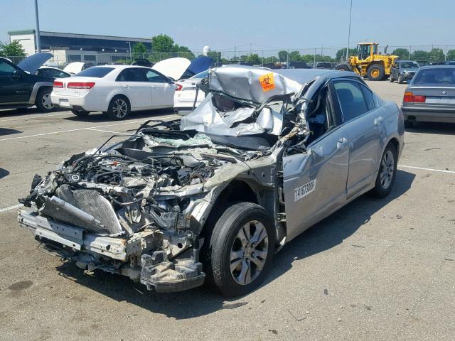 1HGCP2F60BA014723 - 2011 HONDA ACCORD SE SILVER photo 2