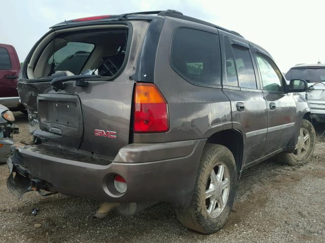 1GKDS13S182104645 - 2008 GMC ENVOY BROWN photo 4