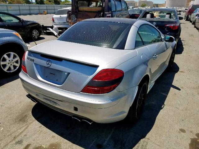 WDBWK56F65F053883 - 2005 MERCEDES-BENZ SLK 350 SILVER photo 4