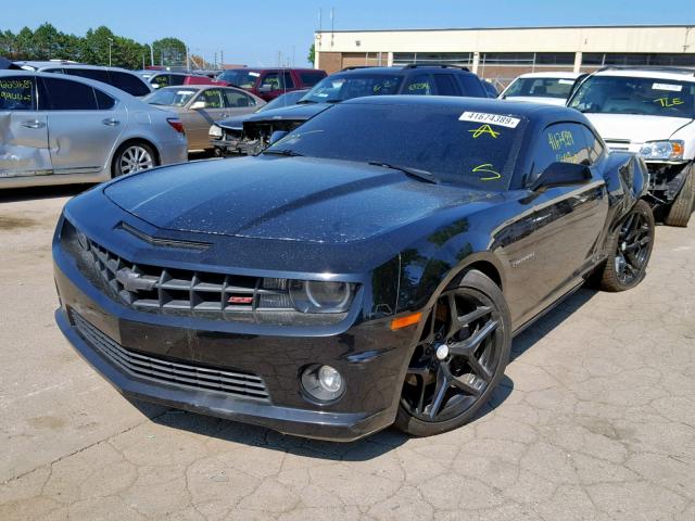 2G1FK1EJ7A9226189 - 2010 CHEVROLET CAMARO SS BLACK photo 2