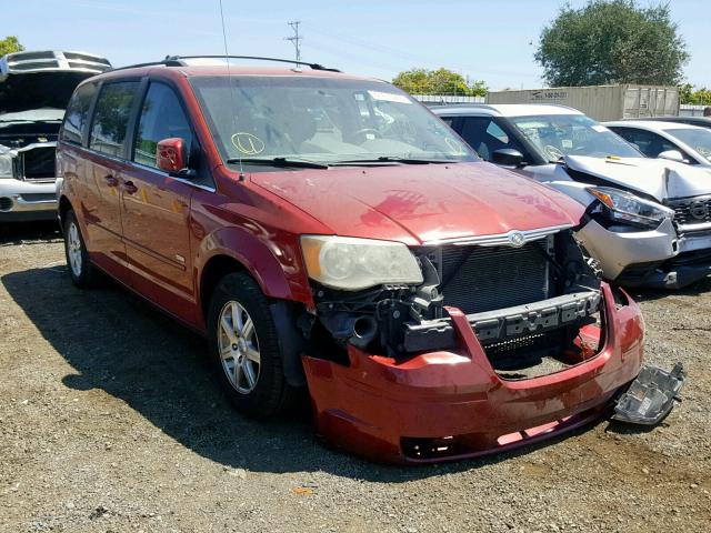 2A8HR54P98R710084 - 2008 CHRYSLER TOWN & COU RED photo 1