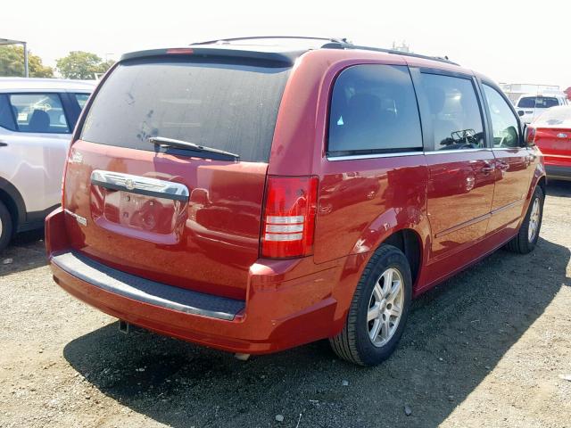 2A8HR54P98R710084 - 2008 CHRYSLER TOWN & COU RED photo 4