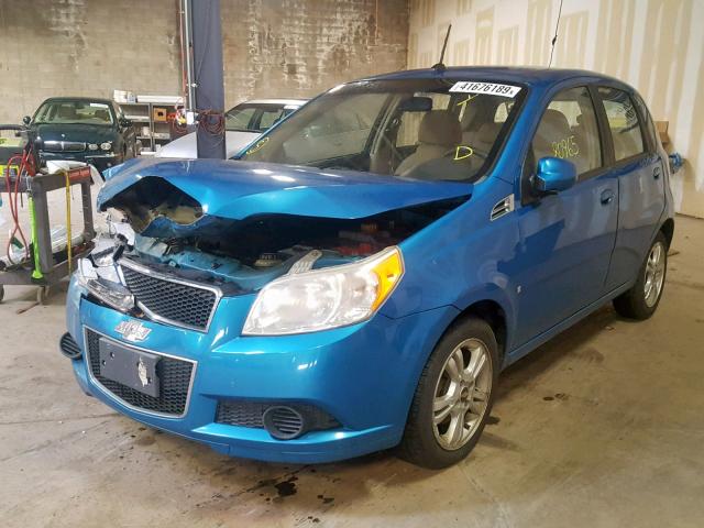 KL1TD66E69B656431 - 2009 CHEVROLET AVEO LS BLUE photo 2