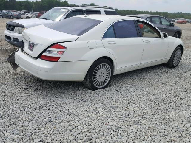 WDDNG71X67A118568 - 2007 MERCEDES-BENZ S 550 WHITE photo 4