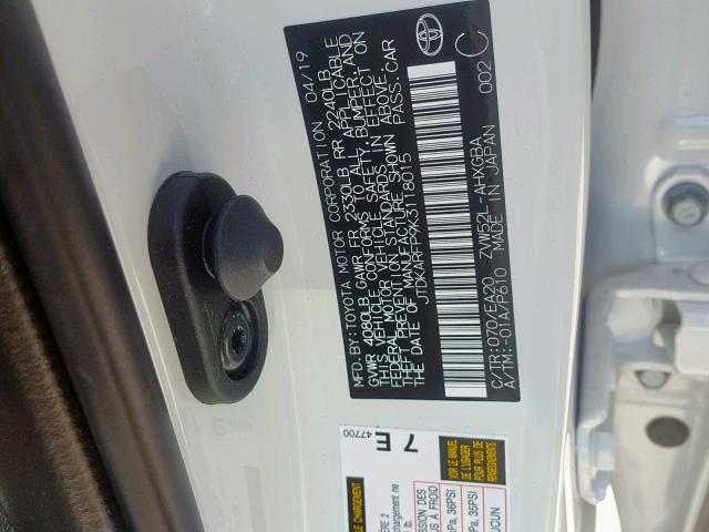 JTDKARFP9K3118015 - 2019 TOYOTA PRIUS PRIM 白色 照片 10