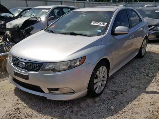 KNAFW4A34D5732873 - 2013 KIA FORTE SX SILVER photo 2