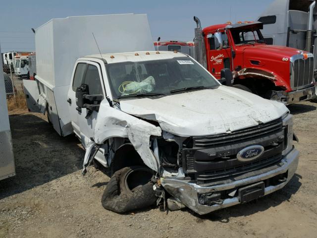 1FD0W5HT3HEF26899 - 2017 FORD F550 SUPER WHITE photo 1