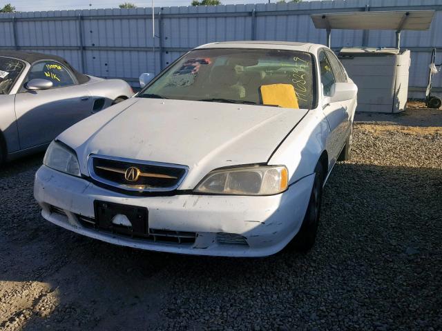 19UUA5664YA060250 - 2000 ACURA 3.2TL WHITE photo 2