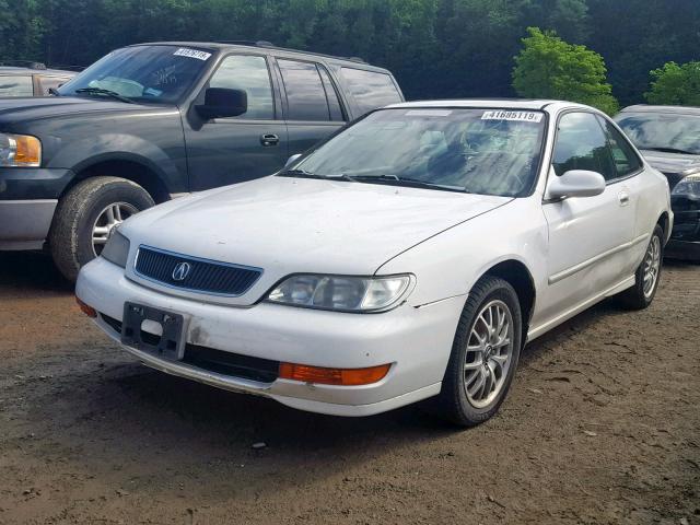 19UYA2253XL003053 - 1999 ACURA 3.0CL WHITE photo 2