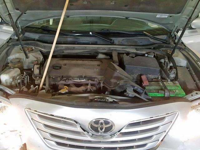 4T1BE46K87U556890 - 2007 TOYOTA CAMRY NEW SILVER photo 7