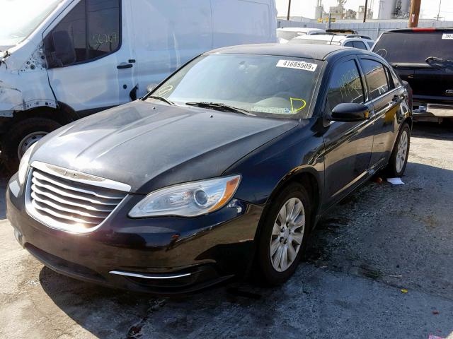 1C3CCBABXCN272101 - 2012 CHRYSLER 200 LX BLACK photo 2