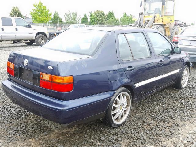 3VWRA81H1TM013832 - 1996 VOLKSWAGEN JETTA GL BLUE photo 4