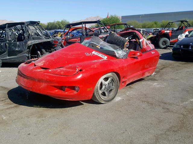 2G2FS22K222111749 - 2002 PONTIAC FIREBIRD RED photo 2