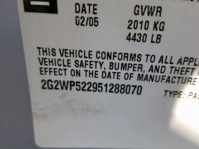 2G2WP522951288070 - 2005 PONTIAC GRAND PRIX SILVER photo 10